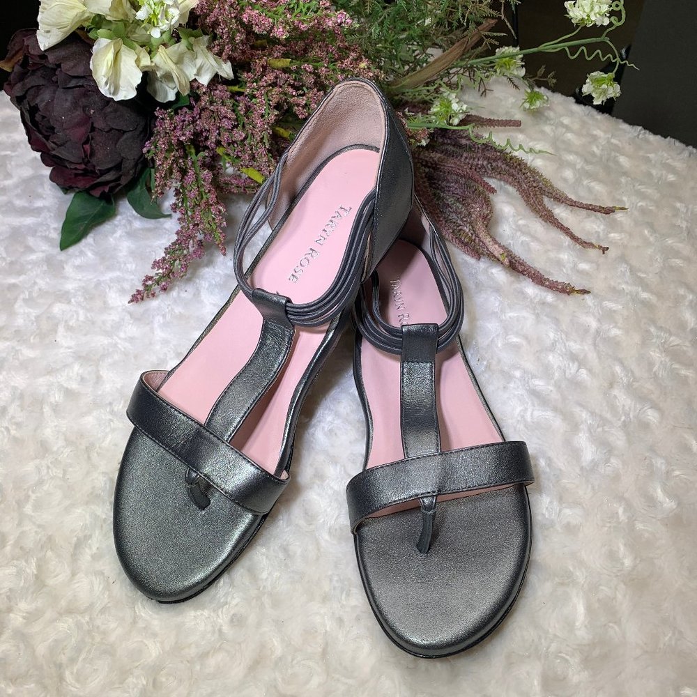 Taryn Rose Platinum Sandal sz 8 NWT